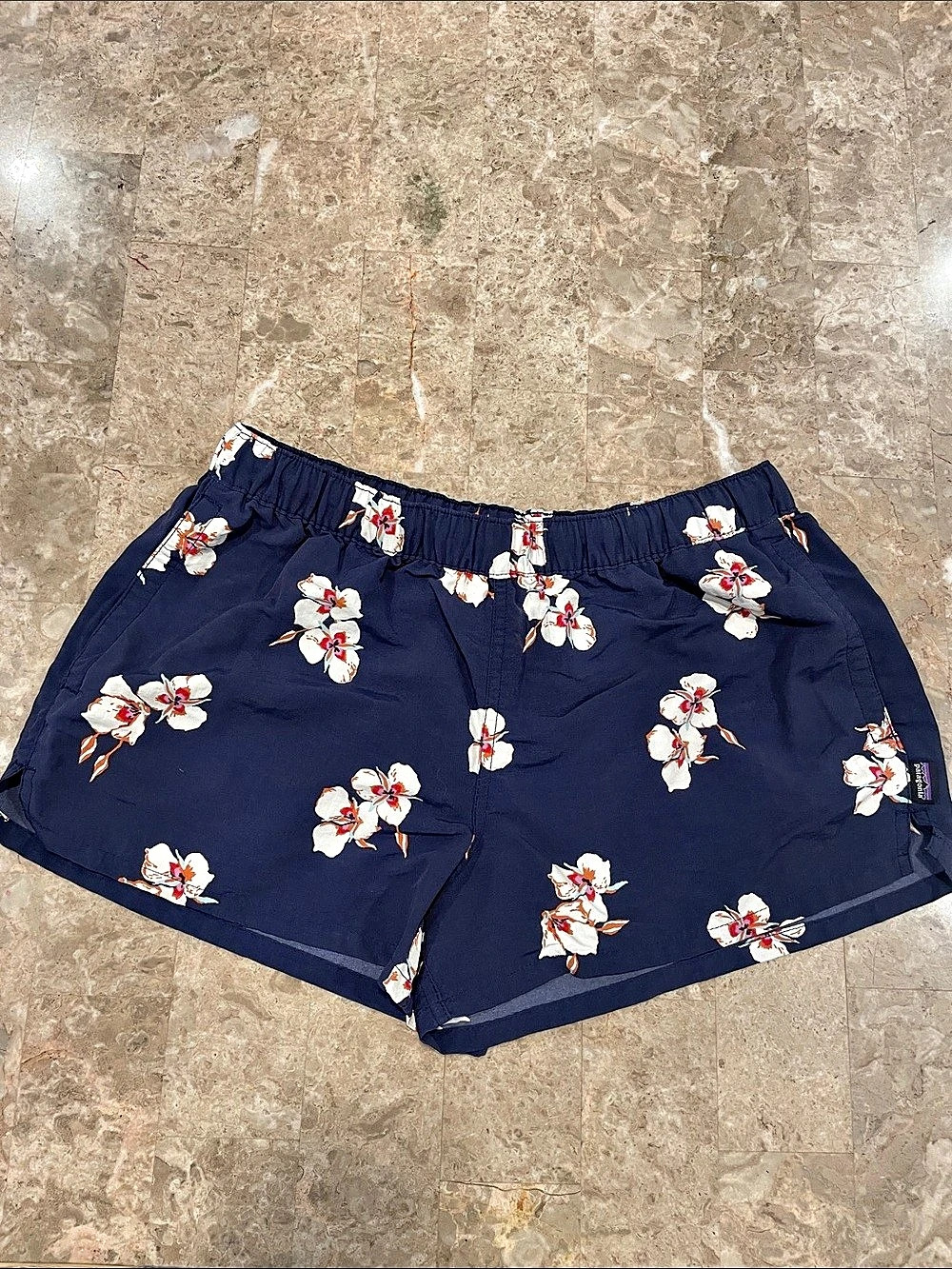 Patagonia Baggies Shorts Floral Athletic Shorts Blue & White Medium